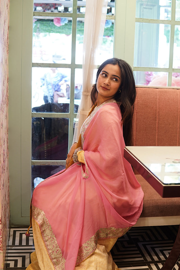 Kashmiri Pink Georgette Cape with Zari Embroidery