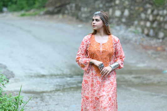 The Evolution of Kashmiri Clothing and Embroidery