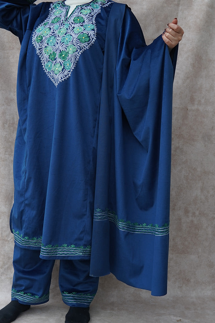 Kashmiri Velvet Blue Phiran Set | Phiran with Stole & Bottom