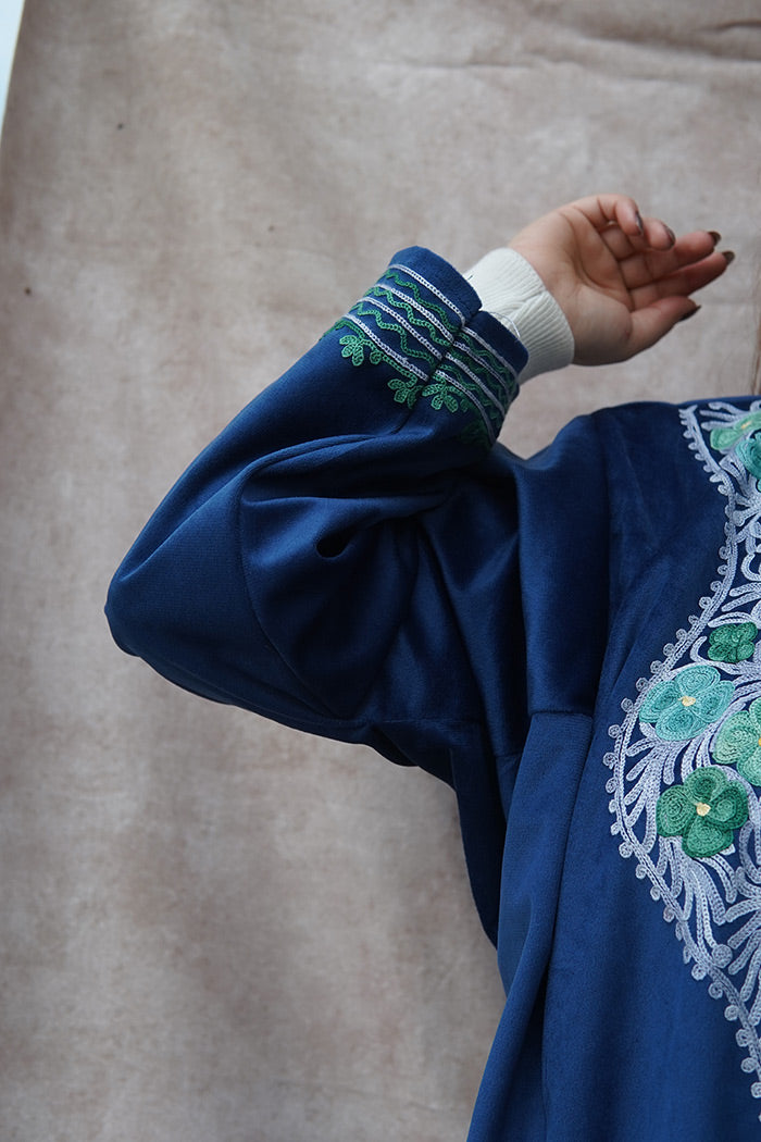 Kashmiri Velvet Blue Phiran Set | Phiran with Stole & Bottom