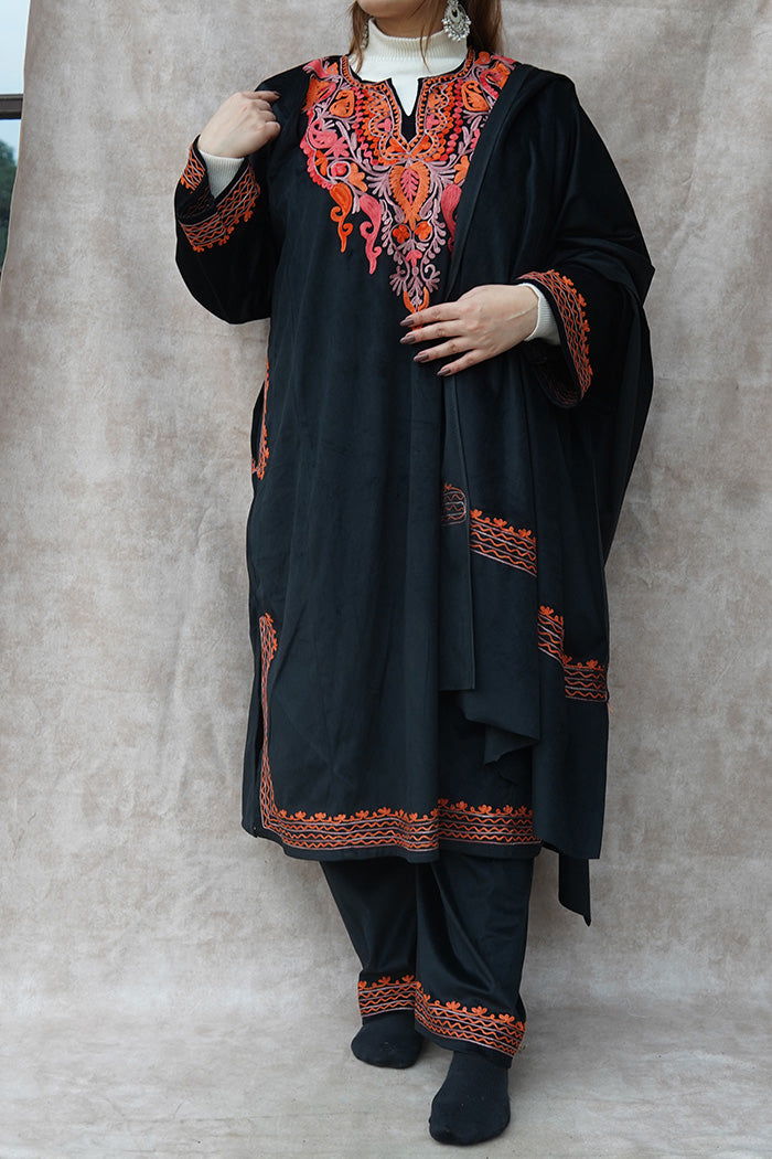Kashmiri Velvet Black Phiran Set | Phiran with Stole & Bottom