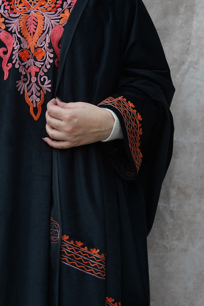 Kashmiri Velvet Black Phiran Set | Phiran with Stole & Bottom