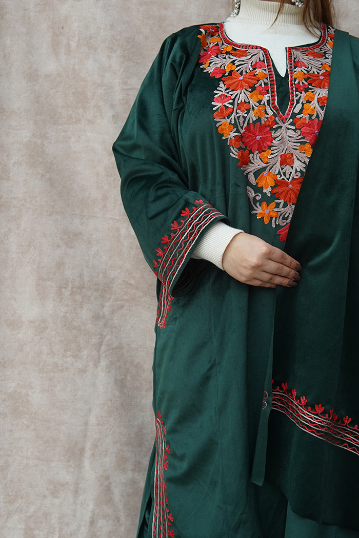 Kashmiri Velvet Green Phiran Set | Phiran with Stole & Bottom