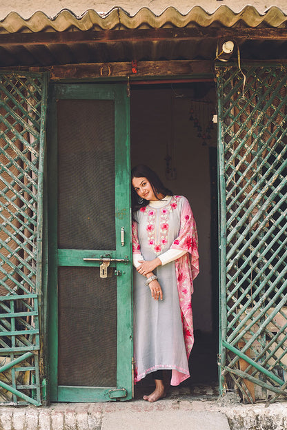 Kashmiri Double Shade Kaftan with Aari Work Embroidery