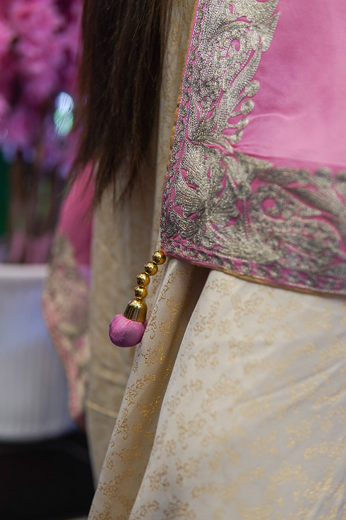 Kashmiri Pink Georgette Cape with Zari Embroidery